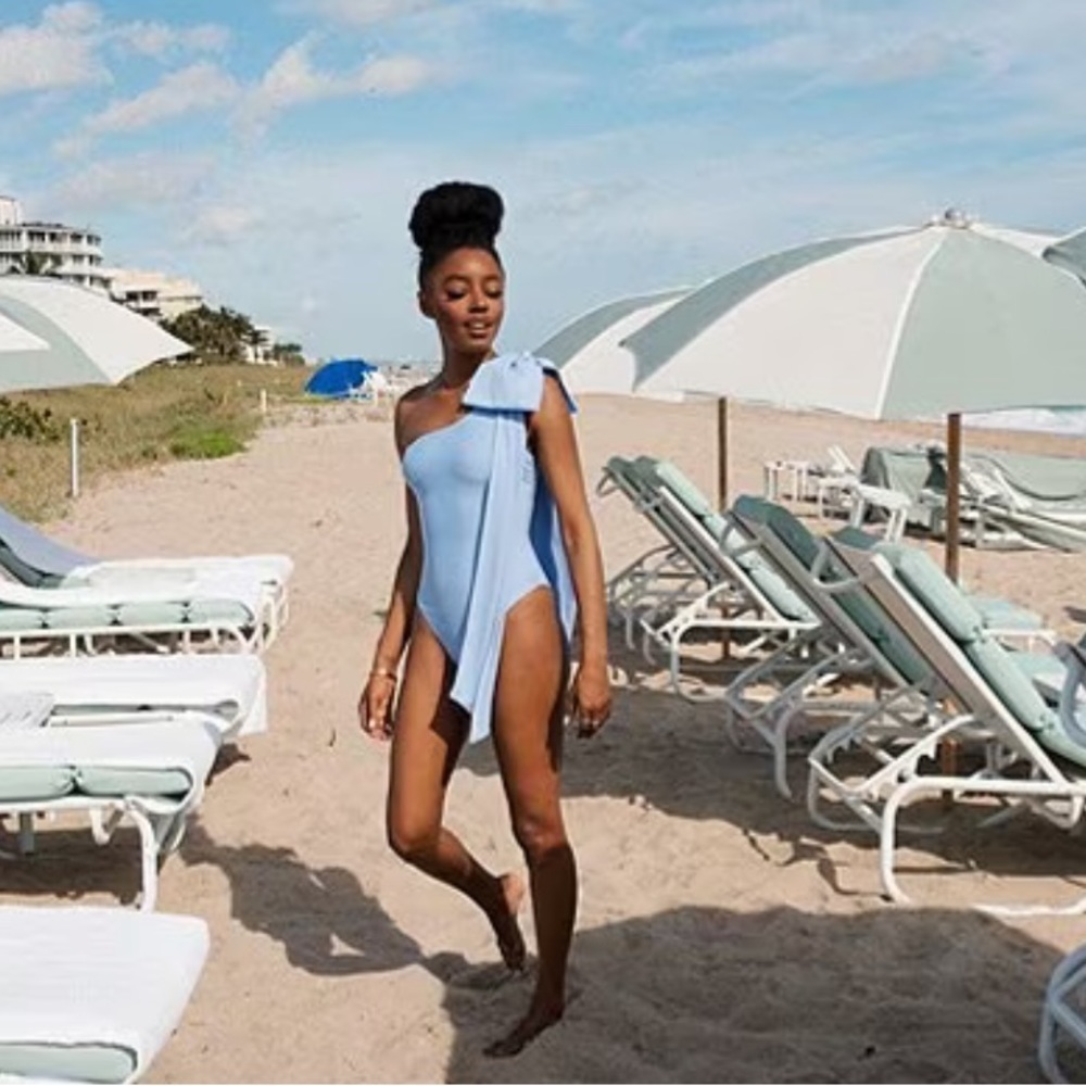 Gianni Bini Light Blue One-Shoulder Bathingsuit